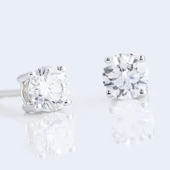Boucles D'oreilles Puces 4 Griffes Or Blanc Diamant Synthetique