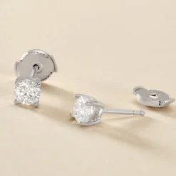 Boucles D'oreilles Puces Aphrodite Or Blanc Diamant